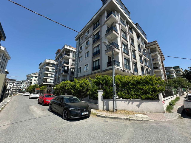 BEYLİKDÜZÜ GÜRPINAR’DA 2018 YAPIMI 2+1 SATILIK DAİRE