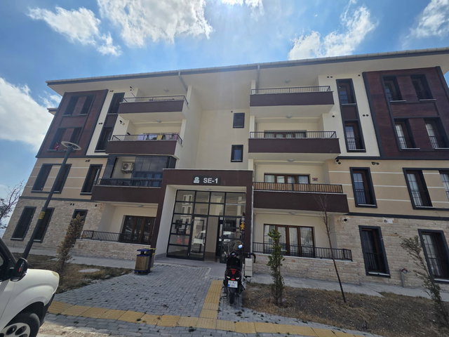 REMAXYAZ'DAN TOKİ 2. ETAP KUVAİ MİLLİYE SIFIR  2+1 KİRALIK DAİRE