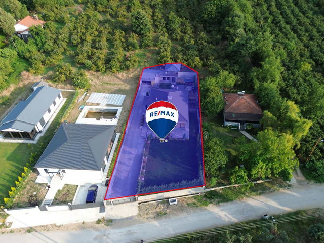 REMAX DIA'DAN DÜZCE BEYKÖY'DE 1000 M2 ARSA IÇINDE SATILIK MÜSTAKIL EV