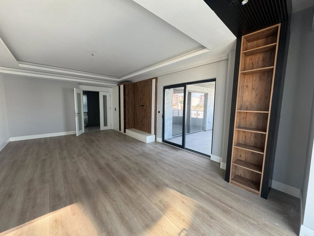 RE/MAX İNCİ'DEN OKULLAR BÖLGESİ TWİN TOWERS'DA SATILIK 3+1 DAİRE