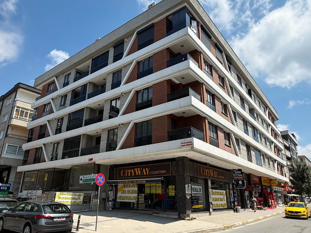 AVCILAR MERKEZDE KAPALI OTOPARKLI 3+1 SATILIK SIFIR DAİRE