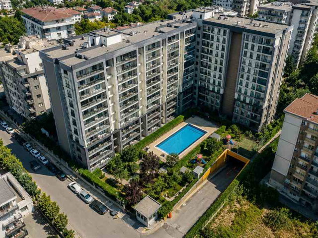 TAŞDELEN PRESTİJLİ BİR SİTEDE ÖZEL BAHÇELİ 2+1 DAİRE SATILIK
