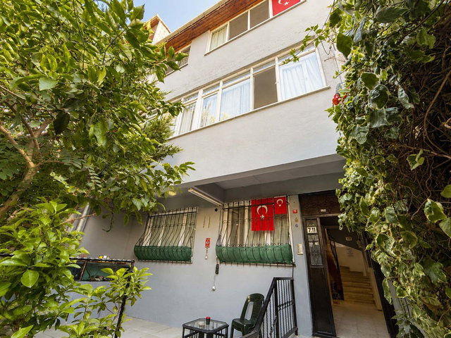 MALTEPE ESENKENT METROYA YAKIN | AİLE BİNASINDA YENİLENMİŞ 3+1