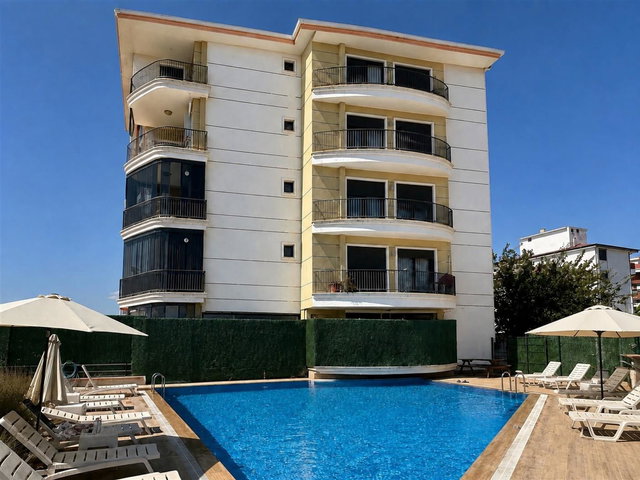 SEFERİHİSAR'DA İZMİR CADDESİ'NDE SİTE İÇİ 4+1 | HAVUZ & OTOPARK