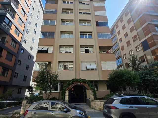 FENERYOLU ATILAY SOKAKTA 3+1 TEMIZ TAŞINMAYA HAZIR KIRALIK DAIRE