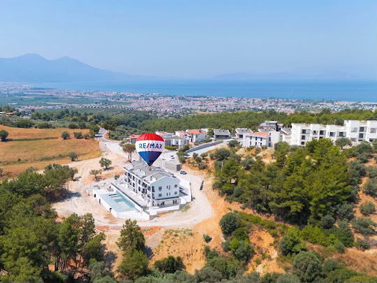 KUŞADASI SOĞUCAK’TA DOĞAYLA İÇ İÇE BUTİK PROJE | YEŞİL VADİ
