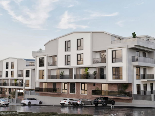 REMAX MYRA GENİŞ BAHÇELİ SATILIK 3+1 DÜZ DAİRE