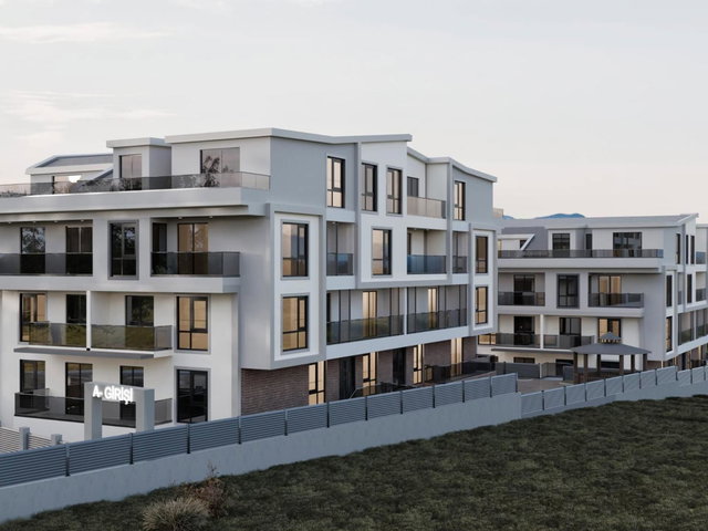 REMAX MYRA GENİŞ BAHÇELİ SATILIK 3+1 DÜZ DAİRE