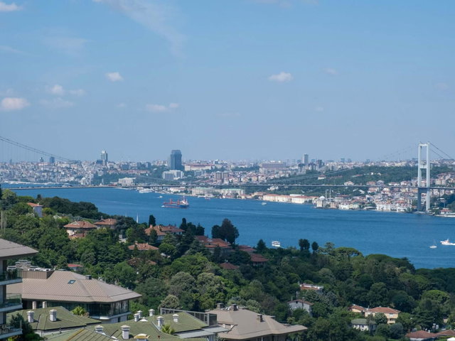 ALEV DERDİYOK'DAN ÇENGELKÖY CİHANNÜMA'DA 5+2 ULTRA LÜKS DAİRE