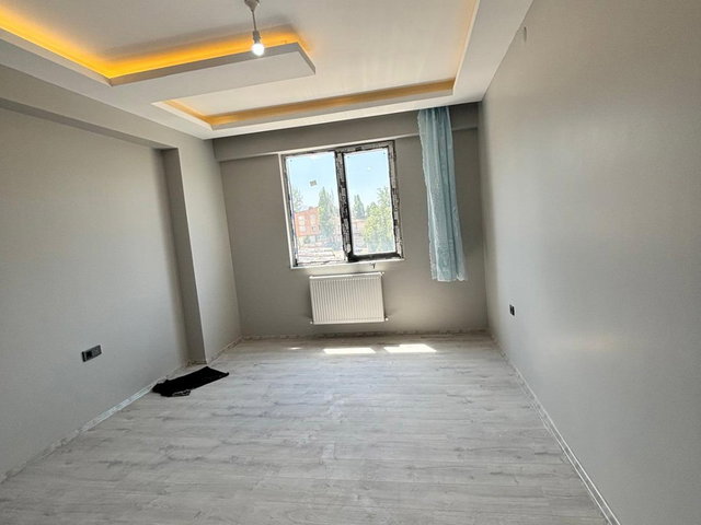 REMAX ARTIS'DEN A.GAZI'DE SATILIK SIFIR 3+1 DAIRE