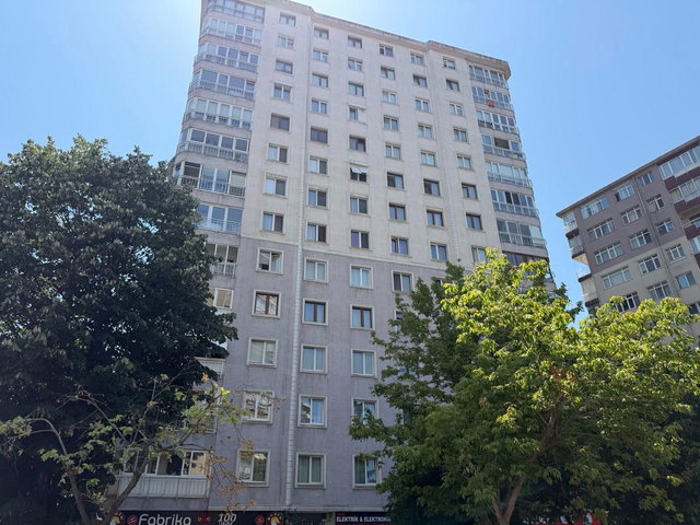 SAHRAYICEDID DE HARIKA LOKASYONDA 140 M2 SATILIK 3+1 DAIRE