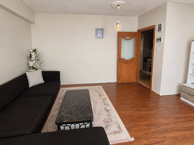 ZEYTİNBURNU BEŞTELSİZ MAH. 'DE FERAH VE GENİŞ SATILIK 3+1 DAİRE