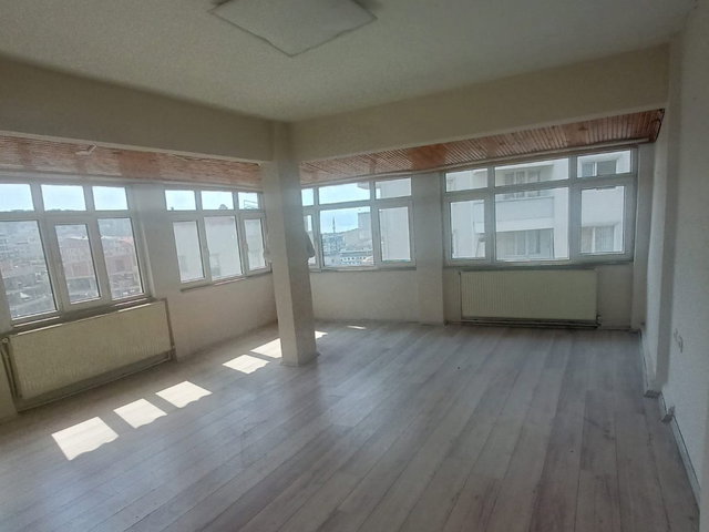 GEBZE BARIŞ MAHALLESİ GENİŞ 1+1 KİRALIK DAİRE