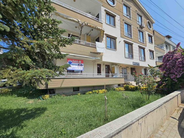 ÇİFTLİKKÖY SAHİL MAHALLESİNDE NET 115 M2 SATILIK 2+1 DAİRE