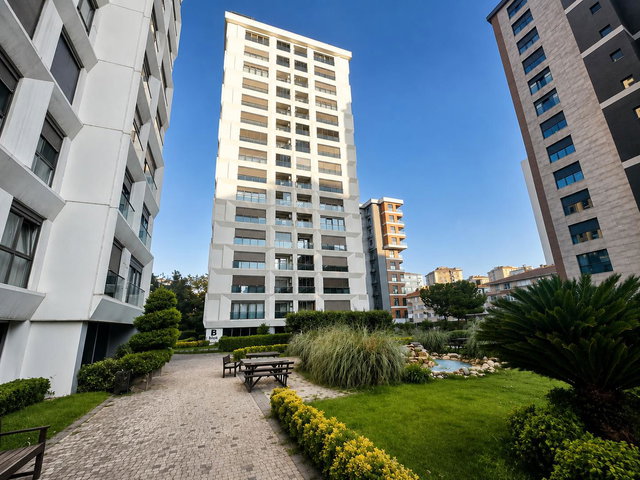AQUA ERENKÖY SİTESİ'NDE FULL EŞYALI 3+1 KİRALIK DAİRE