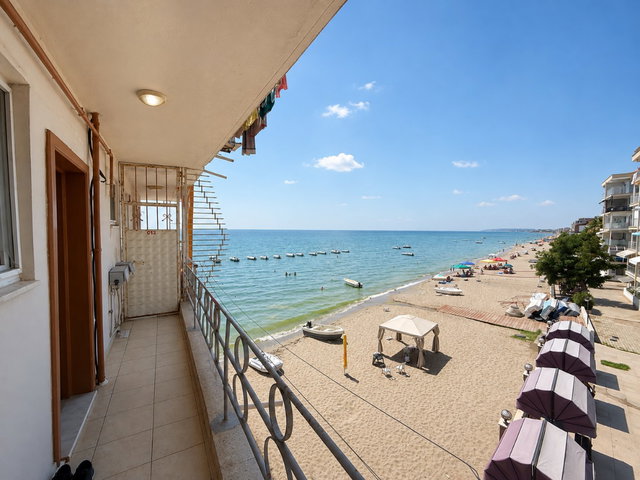 DENİZE SIFIR YALI TADINDA FULL MANZARALI 1+1 EŞYALI SATILIK DAİRE
