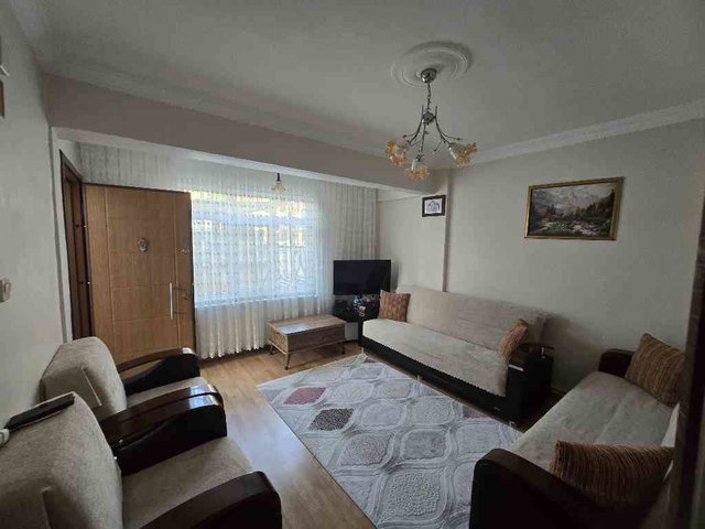 REMAX LAVANDA’DAN 224 M² ARSA ÜZERİNDE 6 KAT İMARLI KÖŞE PARSELDE MÜSTAKİL EV FIRSATI