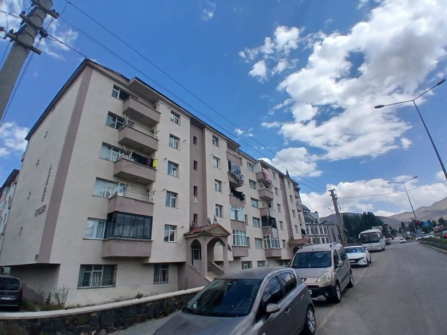 REMAX İLKE'DEN A.GAZİ MAH. 3+1 SATILIK DAİRE