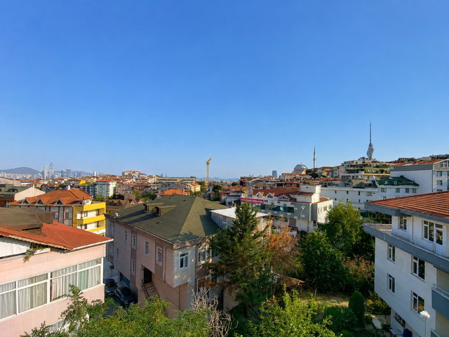 BURCU AYDENİZ | RE/MAX’TAN ÜSKÜDAR KISIKLI’DA 280 M² 6+2 DUBLEKS