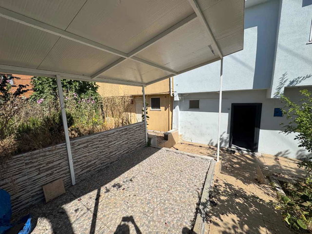 KARAEVLİ’DE 4+1 EŞYALI VİLLA | 200 M² | 4 CEPHE | DOĞALGAZ KOMBİ