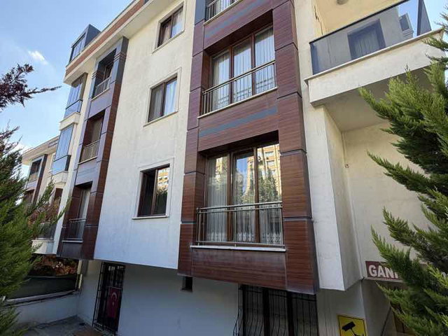 BEYLİKDÜZÜ MERKEZİ KONUM ACİL KELEPİR 2+1  SATILIK 125M2