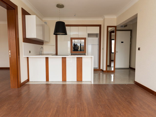 RELAX PLUS'DA 1+1 BÜYÜK TİP BALKONLU KİRALIK DAİRE