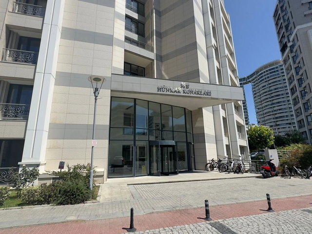 ATAKENT İSTANBUL SARAYLARI 3+1SATILIK LÜKS DAİRE