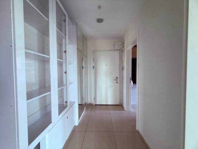 NEWİSTA RESIDENCE'DA AZ KATLI BLOKTA FERAH 2+1 DAİRE-REMAX KAYA