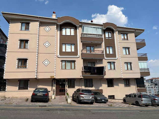 UYANIŞ MAH. ÖNÜ AÇIK,BOŞ 3+1 DAİRE
