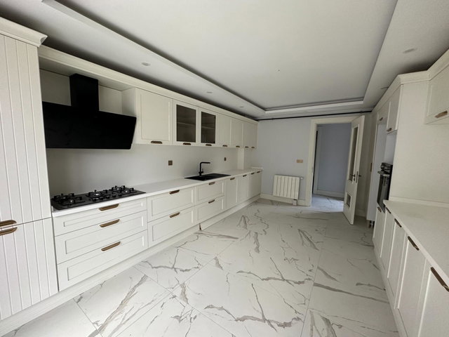SELİMPAŞA KILIÇ CEYLAN COUNTRY'DE MÜSTAKİL KİRALIK 5+1 VİLLA