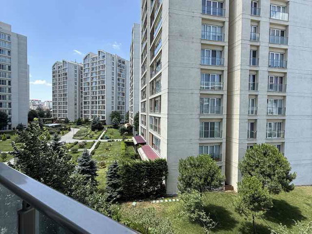 SANCAKTEPE’DE EŞYALI 1+1 KİRALIK DAİRE | BALKONLU, MERKEZİ ISITMA, 5. KAT