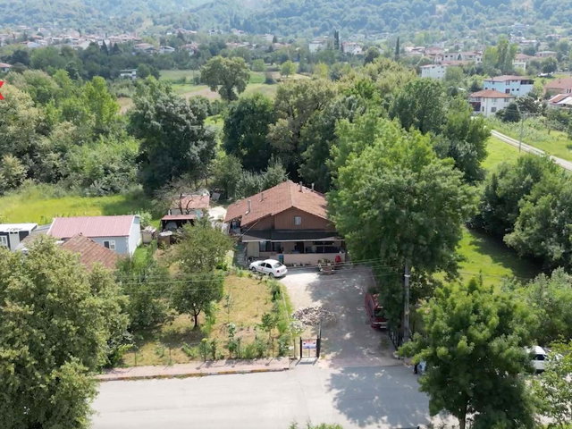 KARTEPE ÇEPNİ MAH SATILIK 1137 M2 ARSA İÇERİSİNDE MÜSTAKİL EV