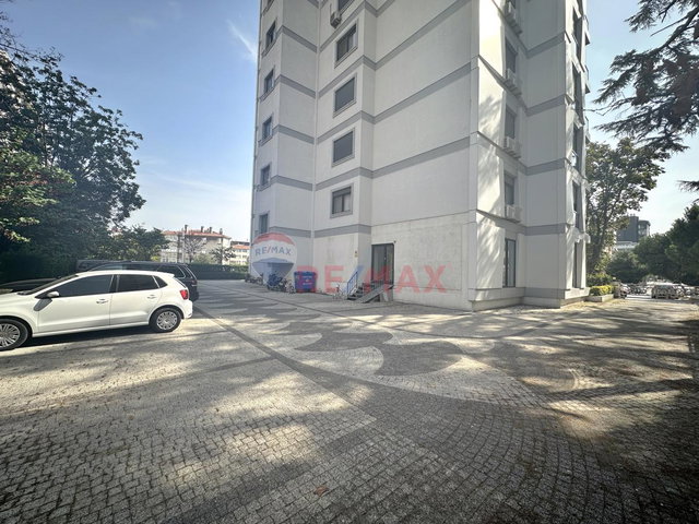 BOSTANCIDA SAHİL VE B.CADDESİ YAKINI GENİŞ 3+1LÜKS KİRALIK DAİRE