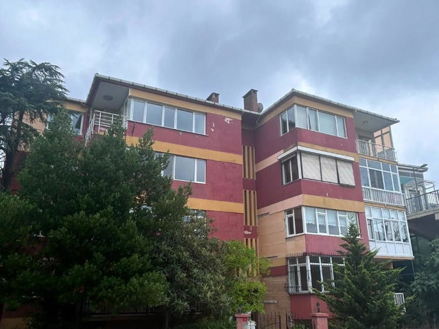 YEŞİLKÖY'DE KENTSEL DÖNÜŞÜM KARARI ALINMIŞ SATILIK DAİRE