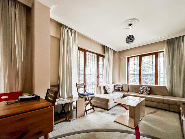 KARŞIYAKA MH. SATILIK YÜKSEK GİRİŞ EŞYALI 2+1 DAİRE