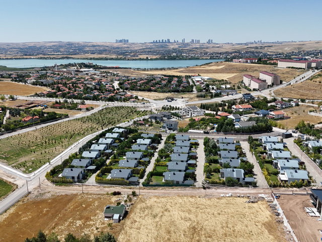 ANKARA GÖLBAŞI’NDA SİTE İÇİNDE 2018 YAPIMI 4+1, 230 M², ÇİFT CEPHELİ VİLLA | KREDİYE UYGUN