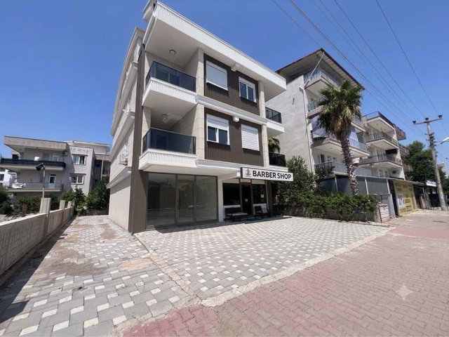 DÖŞEMEALTI BAHÇEYAKA MERKEZI KONUMUNDA SATILIK 3 + 1