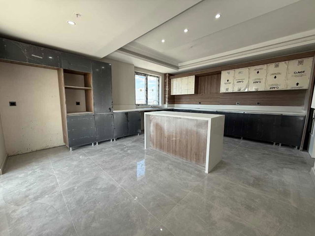 NATA VEGA YANI SKYLİNE TOWERS'DA YÜKSEK ŞEREFİYELİ 4+1LÜKS DAİRE