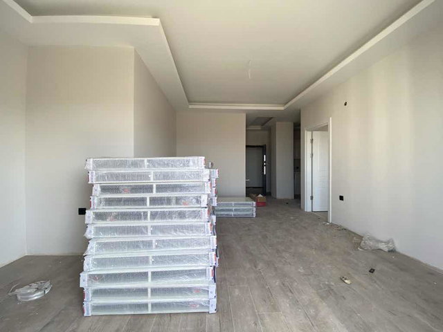 REMAX EDA'DAN DENİZ MANZARALI GENİŞ ARA KAT 1+1