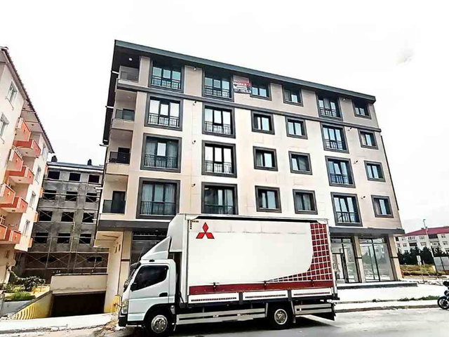 REMAXLAND'DEN DEVLET HASTANESI DIBINDE 0 EŞYALI KIRALIK 1+1 DAIRE