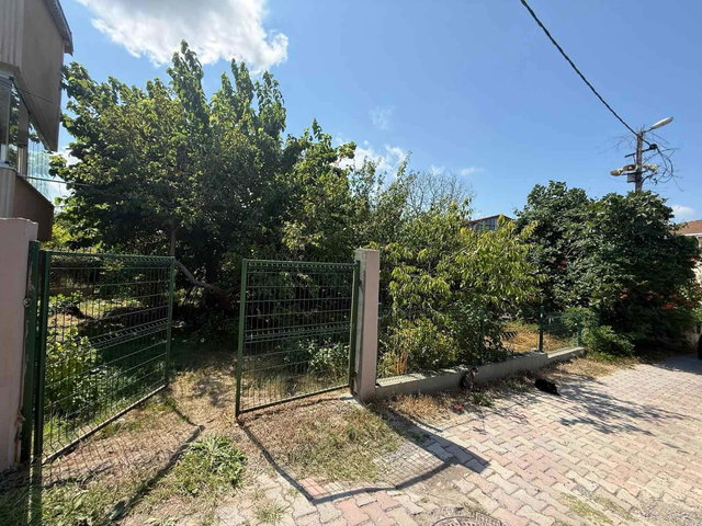 ARNAVUTKÖY DURUSU’DA 506 M² MÜSTAKİL PARSELDE 2+1 TEK KATLI BAHÇELİ EV & DÜKKAN
