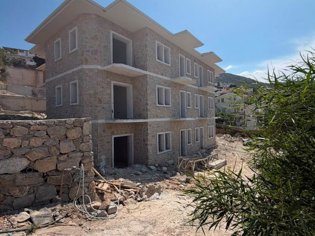 DATÇA MERKEZ'DE AVANTAJLI ÖDEME SEÇENEKLİ DENİZ MANZARALI EVLER