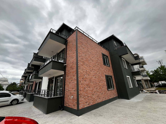 REMAXÇAKRA ÖMER ONAYCI'DAN YAZLIK'TA SIFIR 1+1 SATILIK DAIRE