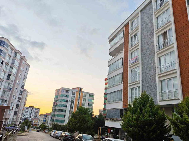 MEVLANA MAHALLESİ'NDE MERKEZİ KONUMDA 3+1 ARA KAT SATILIK DAİRE