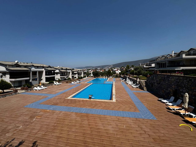 RAMADA RESORT KARŞISI 4+1 DUBLEX YILLIK KİRALIK DAİRE