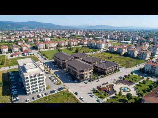 REMAX DIA'DAN MEVSİM PARK SİTESİNDE SATILIK 2+1 DAİRE