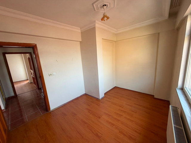 BARBAROS MAHALLESI 2+1 KIRALIK DAIRE