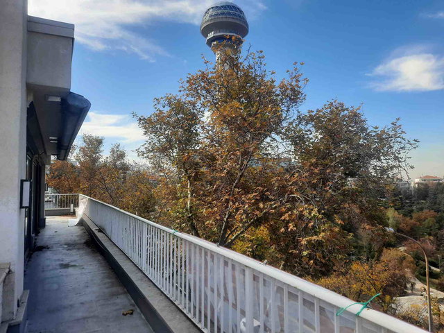 ÇANKAYA CADDESSİNDE BOTANİK CEPHELİ 375M2 EŞSİZ TAM KAT TERAS