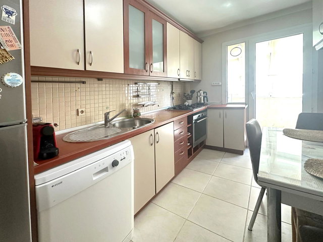 SİNPAŞ AQUA CITY 2'DE ORMAN MANZARALI 3+1 2 BALKON EBEVEYN BANYOLU ARA KAT