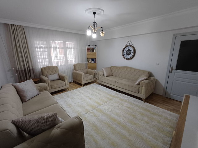 ETİMESGUT İSTASYON MAHALLESİNDE DUBLEKS KİRALIK DAİRE